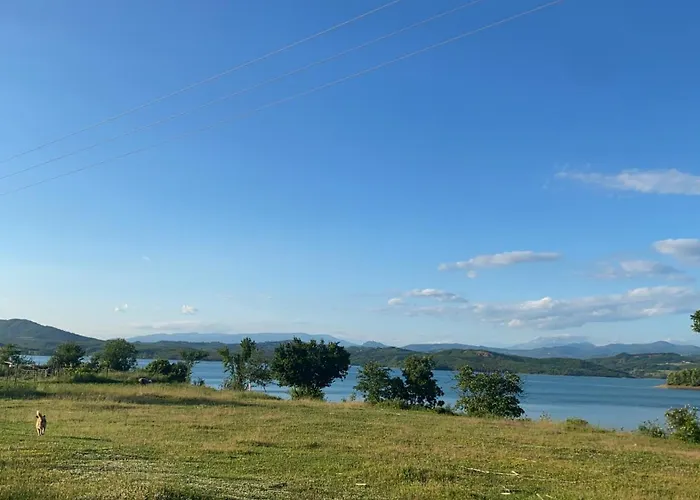 Sibora Liqeni Ulez Casa vacanze *